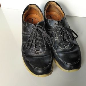Men's 9.5 M Rockport Black Leather Casual Shoes
